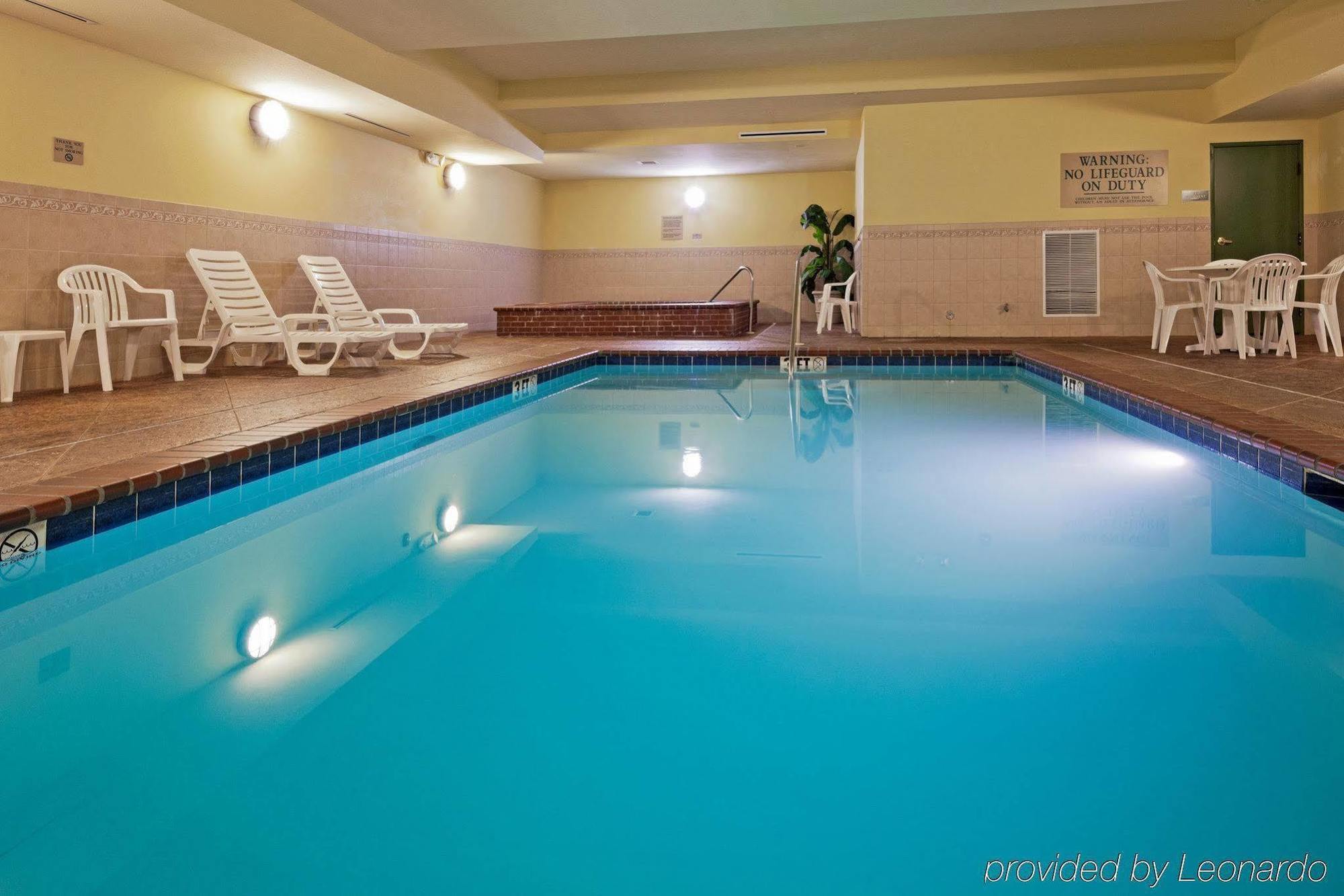 Country Inn & Suites By Radisson, Meridian, Ms Удобства фото